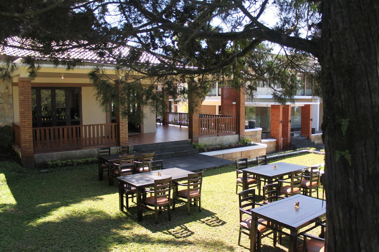 Akasa Hotel Kaliurang Exterior foto